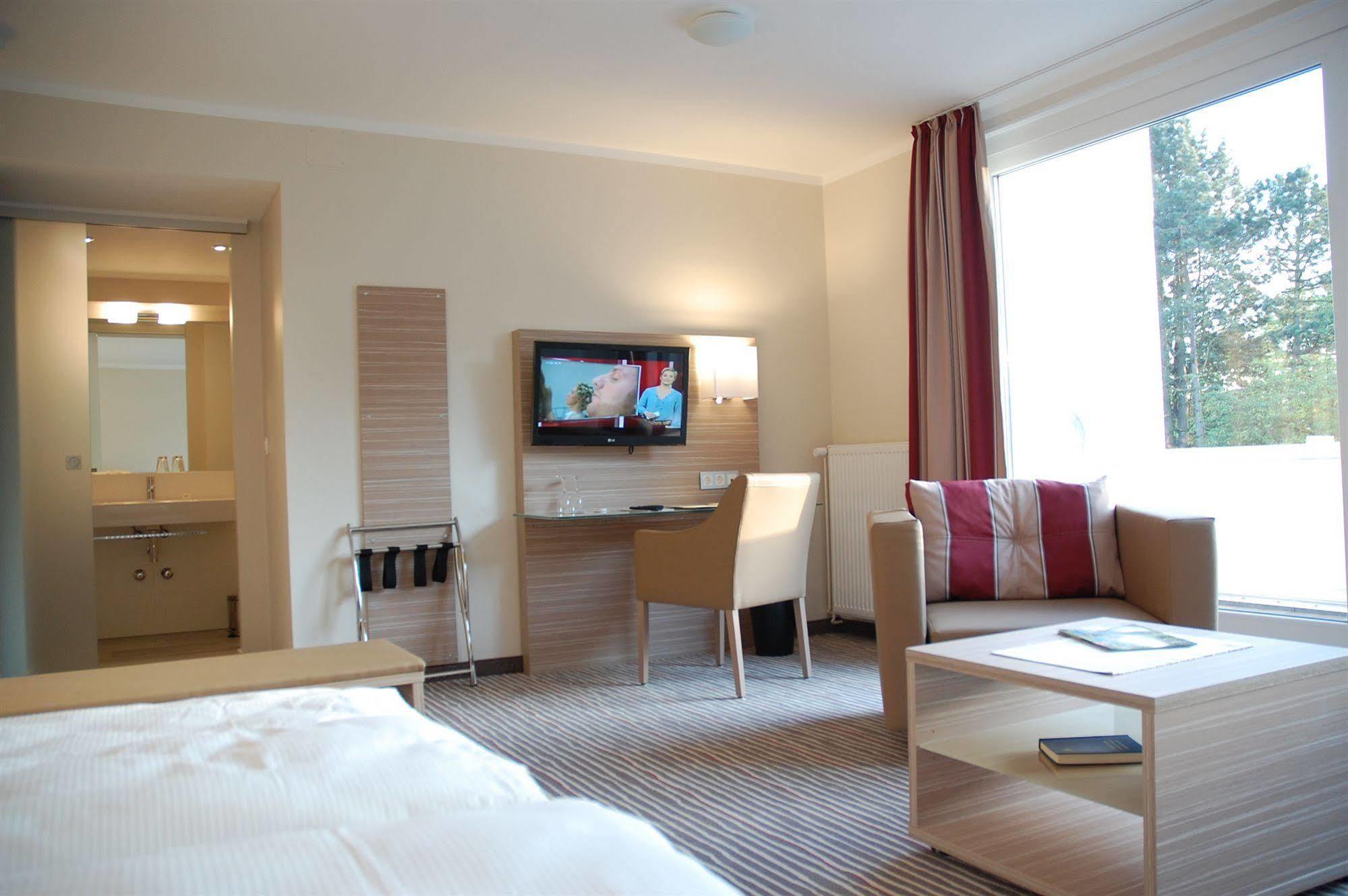 Parkhotel Bad Bevensen ,Thermeplus ภายนอก รูปภาพ