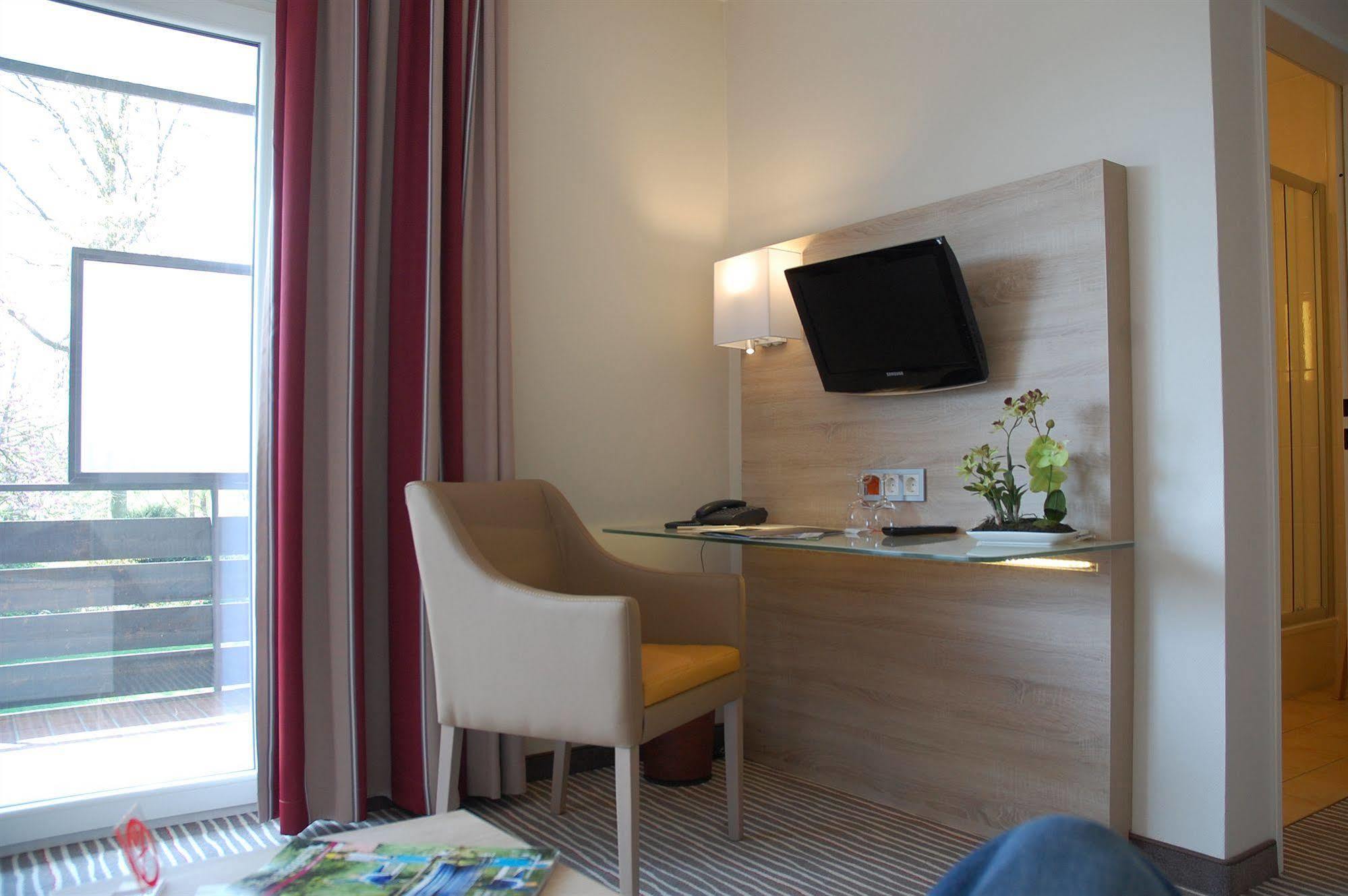 Parkhotel Bad Bevensen ,Thermeplus ภายนอก รูปภาพ
