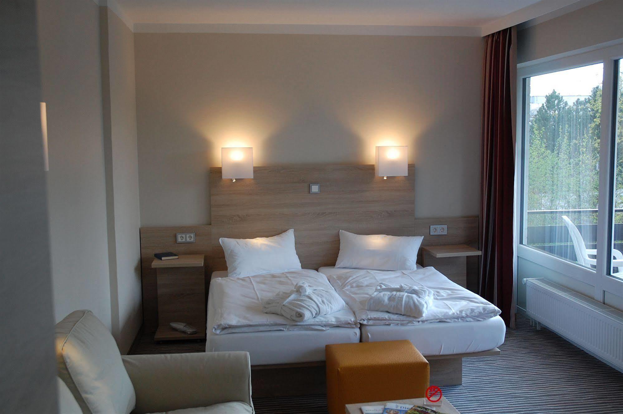Parkhotel Bad Bevensen ,Thermeplus ภายนอก รูปภาพ
